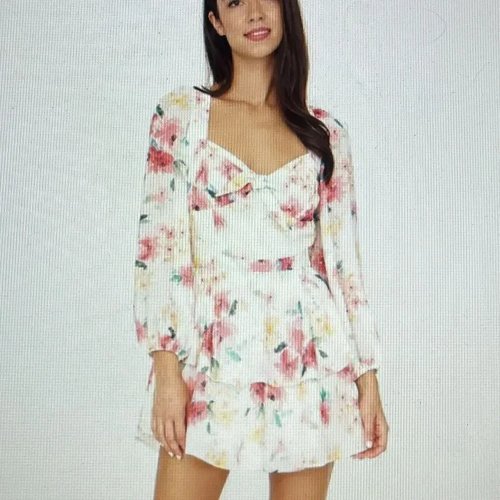 New! Yumi Kim‎ Becca Dress Paradise Villa Ivory Floral Size Medium NWT